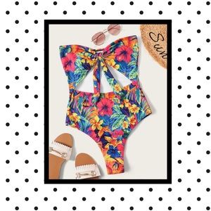 NWT beauty swimsuit